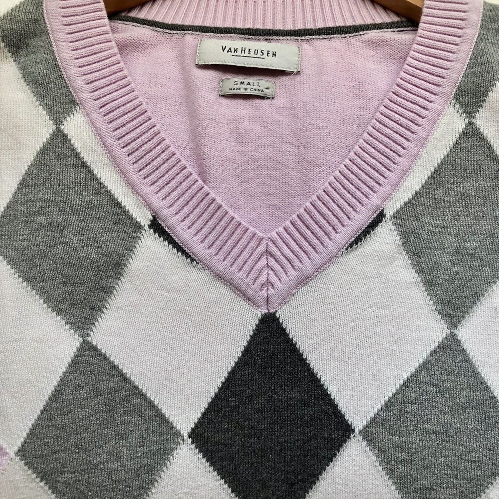 V-Neck Lavender Cotton Sweater **S**